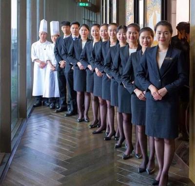 國(guó)宴級(jí)服務(wù)精英姚碧 專(zhuān)注最高規(guī)格宴會(huì)，鑄就服務(wù)標(biāo)桿